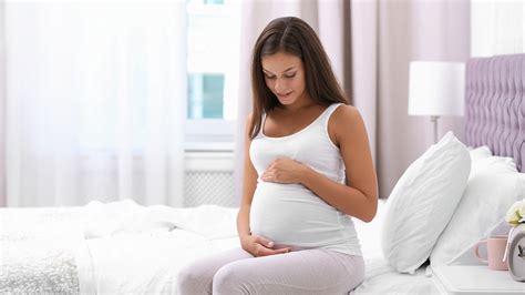 Kedy je ten správny čas oznámiť tehotenstvo?